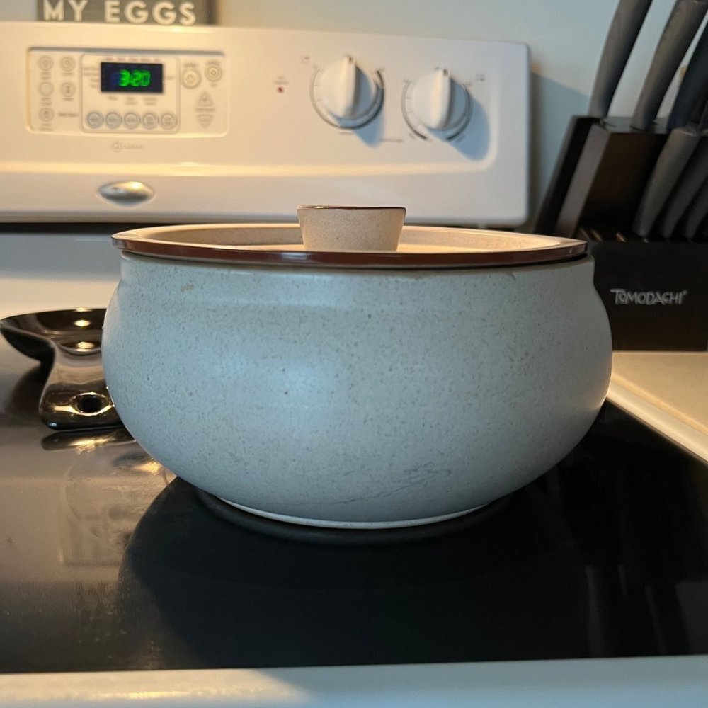 Vintage Nelson Stoneware Showa Japan Casserole